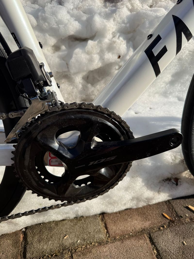 Used Factor O2 Shimano 105 2024 Road & Gravel, White — image 4 of 6