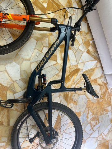 Used Santa Cruz Nomad Shimano Deore XT Di2 2018 Mountainbike, Blue, 27.5 (650B) — image 2 of 4