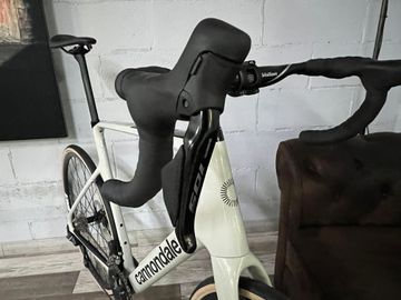 Tweedehands Cannondale Synapse Carbon 4 2026 2026 Road & Gravel — afbeelding 12 van 17