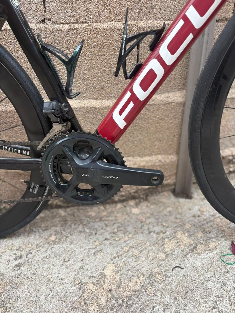 Used Focus IZALCO MAX DISC 9.6 2021 2021 Road & Gravel, Red — image 4 of 8