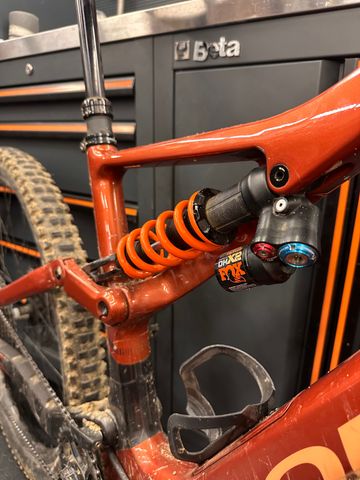 Brugt Orbea RALLON M10 2024 2024 Mountainbike — billede 7 af 21