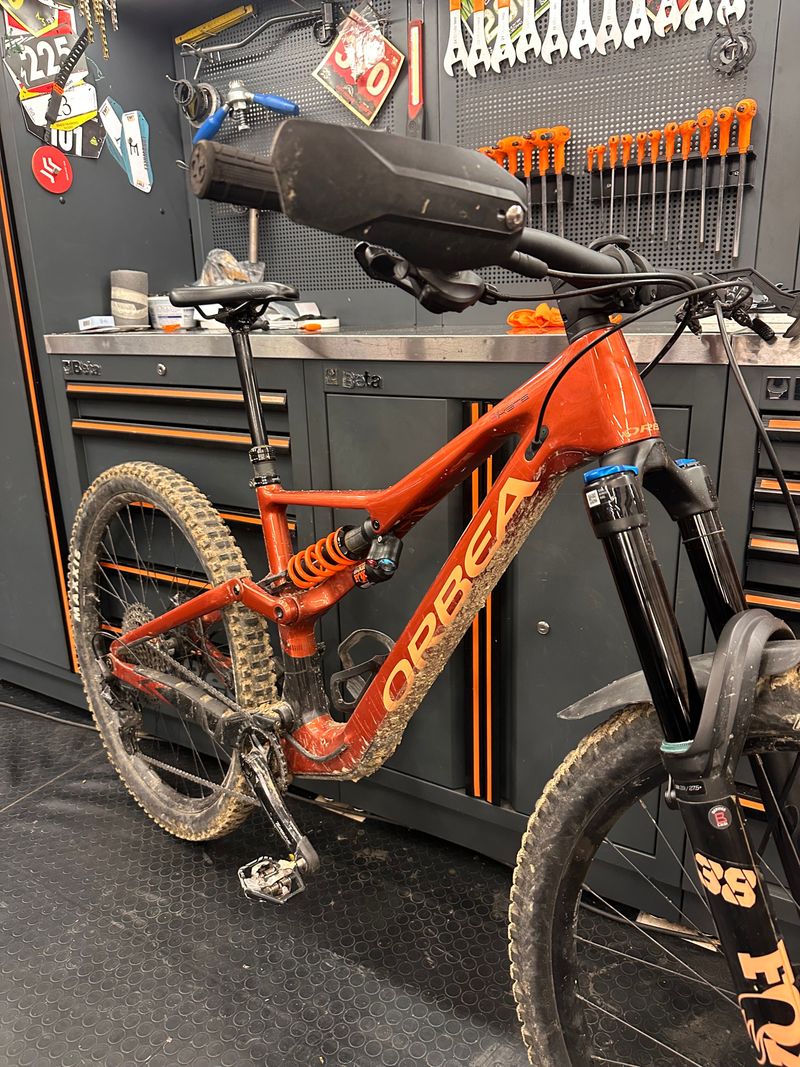 Brugt Orbea RALLON M10 2024 2024 Mountainbike — billede 6 af 21