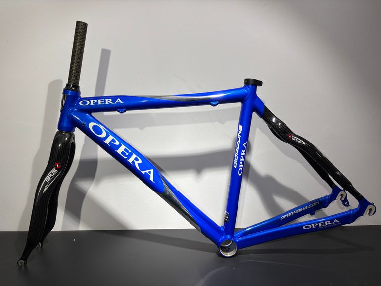 Used Pinarello Pinarello Opera Giorgione Frameset 2007 Road & Gravel, Blue — image 2 of 10