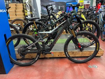 Orbea RISE M10 2024 2024 Mountainbike usato, Nero — immagine 2 di 8
