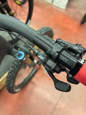 Orbea RISE M10 2024 2024 Mountainbike usato, Nero — immagine 6 di 8