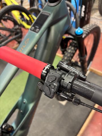 Orbea RISE M10 2024 2024 Mountainbike usato, Nero — immagine 5 di 8
