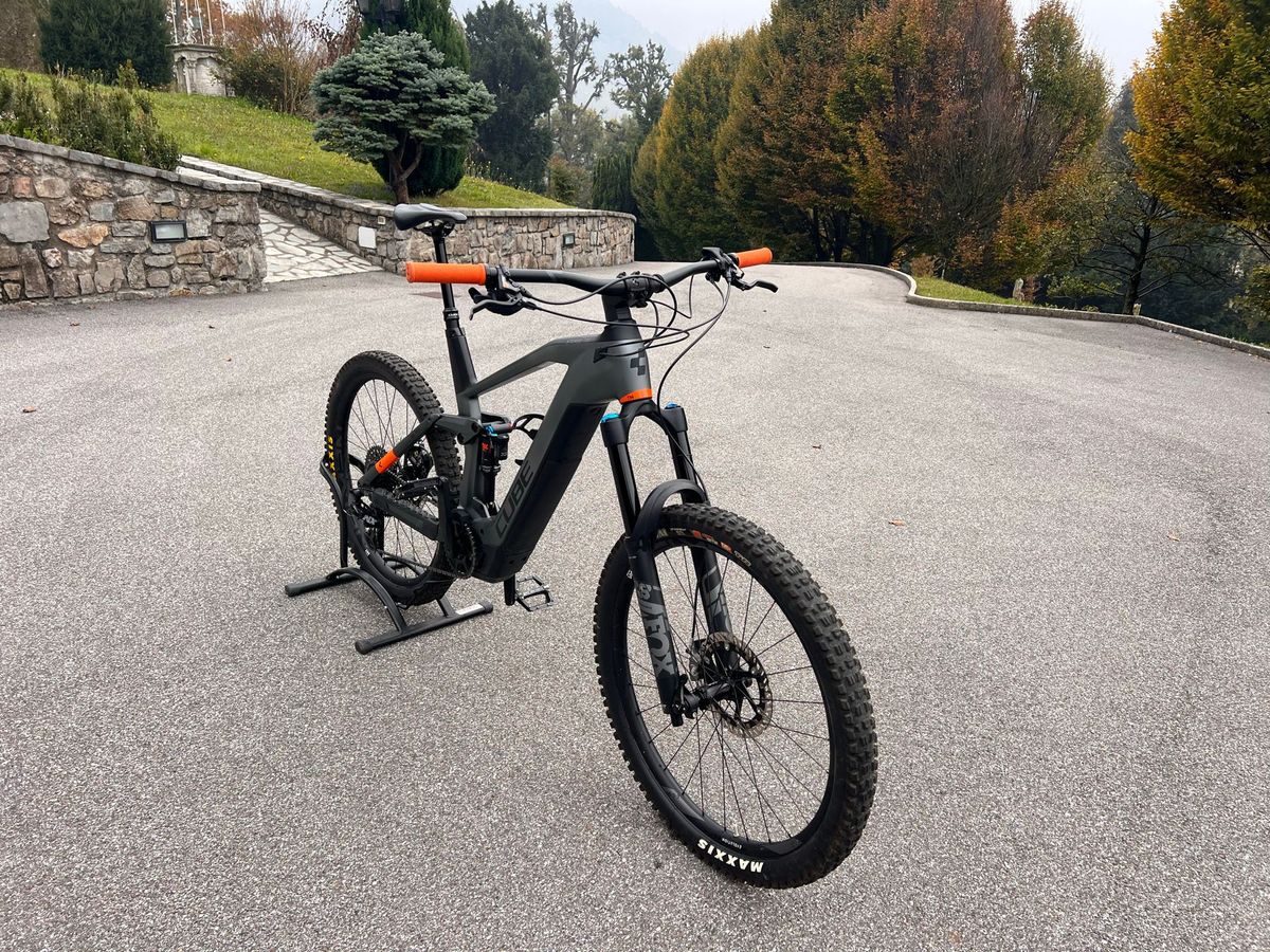 cube cross sl e bike Race C62 Cyclecross Refurbished Second -hand Cyclecross – H&B Exclusive Merida Gravel Bike 600 Category:City Urban Citybike_2025 Design:Schwarz/Weiß
