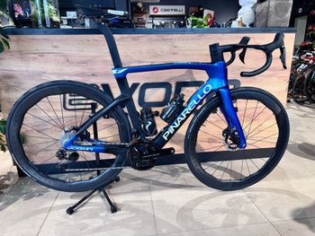 Used Pinarello DOGMA F DURA ACE Di2 2025 2025 Route & Gravel