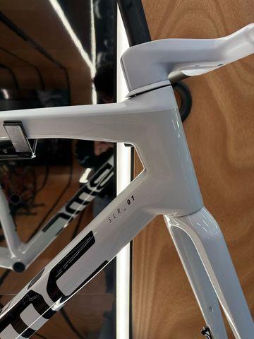 BMC Teammachine SLR 01 MOD 2024 Frameset 2024 Road & Gravel d'occasion — image 4 sur 25