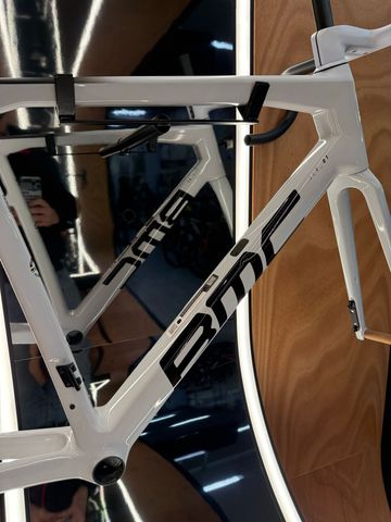 BMC Teammachine SLR 01 MOD 2024 Frameset 2024 Road & Gravel d'occasion — image 8 sur 25