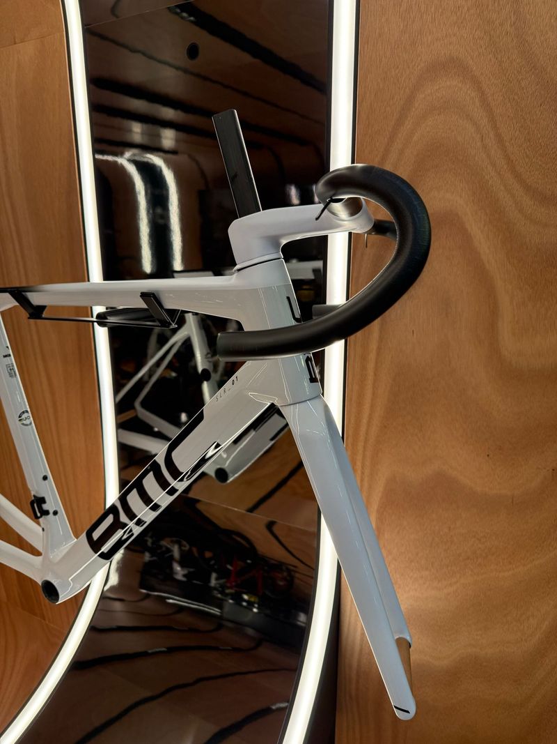 BMC Teammachine SLR 01 MOD 2024 Frameset 2024 Road & Gravel d'occasion — image 15 sur 25