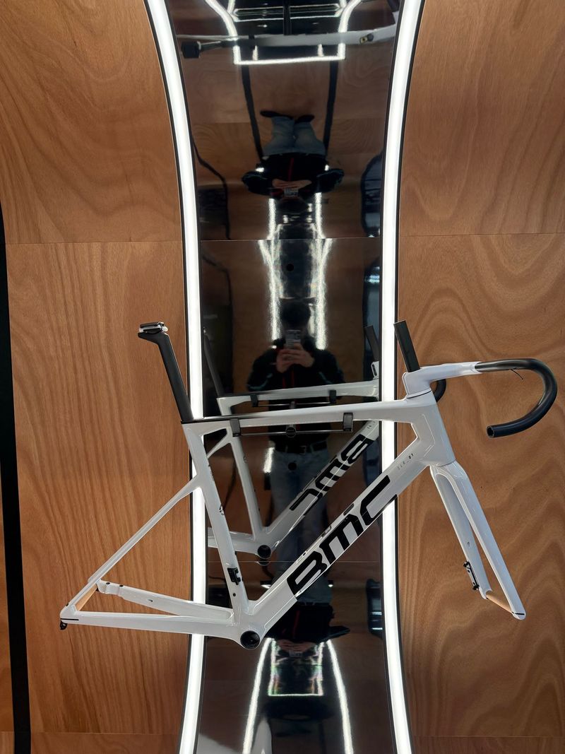 BMC Teammachine SLR 01 MOD 2024 Frameset 2024 Road & Gravel d'occasion — image 7 sur 25