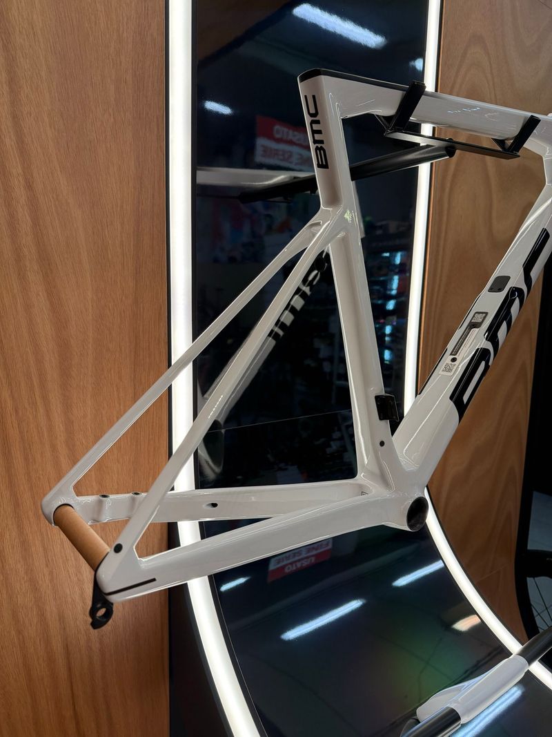 BMC Teammachine SLR 01 MOD 2024 Frameset 2024 Road & Gravel d'occasion — image 21 sur 25
