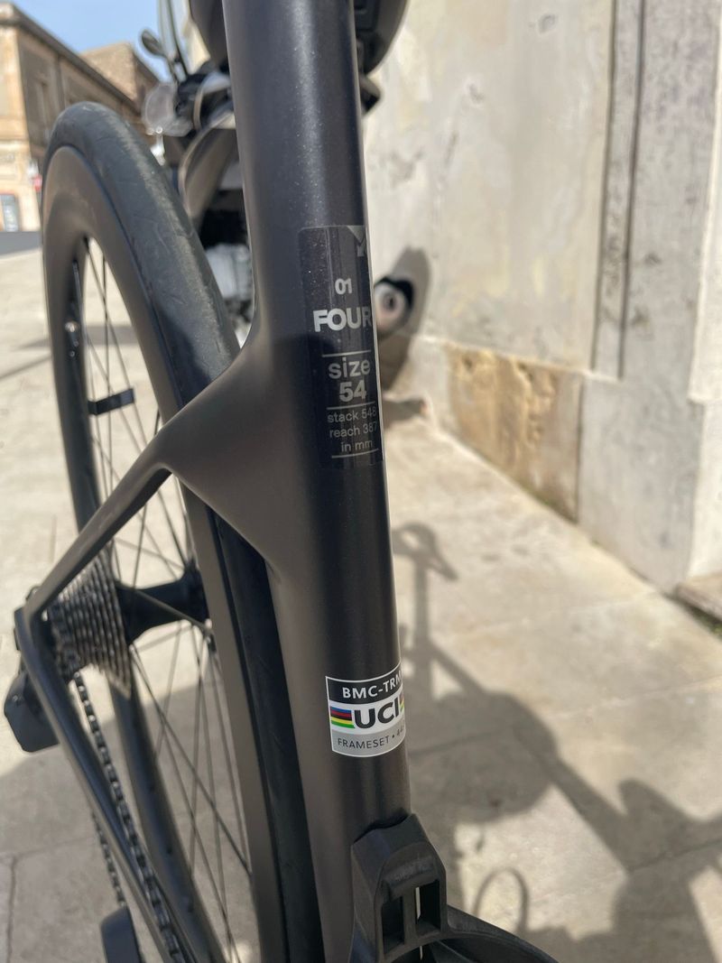 BMC Teammachine R01 Four 2026 Road & Gravel usato, Nero — immagine 8 di 10