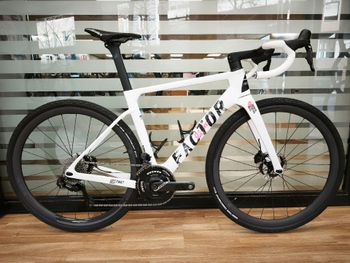 Factor, Ostro Shimano Dura Ace Di2