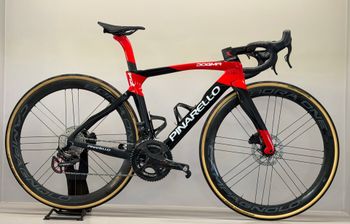 Pinarello, DOGMA F SUPER RECORD EPS Disc 2022