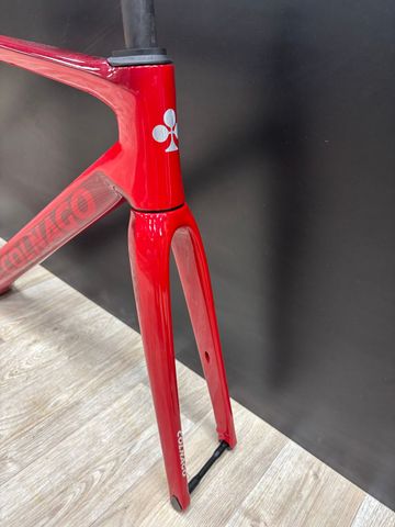 Used Colnago V4RS 2024 Road & Gravel, Red — image 4 of 4