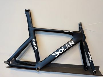 Dolan DF4 Carbon Track (pista) Frameset For Sale, St 505mm. Top Tube 570mm, Frameset 2015 Road & Gravel de segunda mano