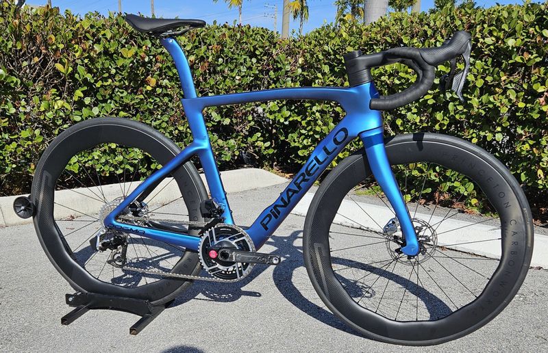 Used Pinarello DOGMA F SRAM RED ETAP AXS 2025 2025 Road & Gravel