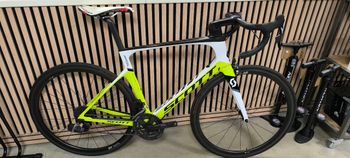 Scott, Foil SRAM Red eTap AXS
