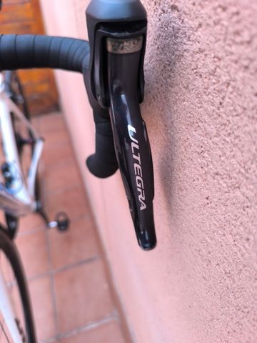 Used Giant TCR Advanced 2 2018 2018 Road & Gravel, White — image 7 of 9