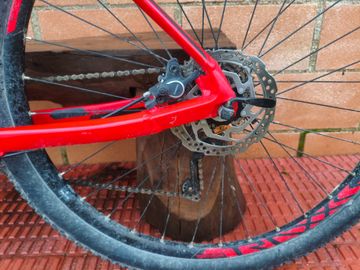 Orbea Alma Shimano Deore XT 2017 Mountainbike usato, Rosso — immagine 5 di 17