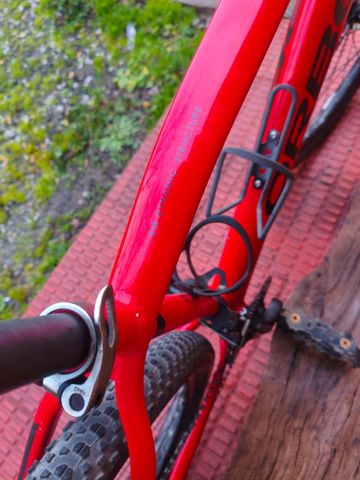 Orbea Alma Shimano Deore XT 2017 Mountainbike usato, Rosso — immagine 13 di 17