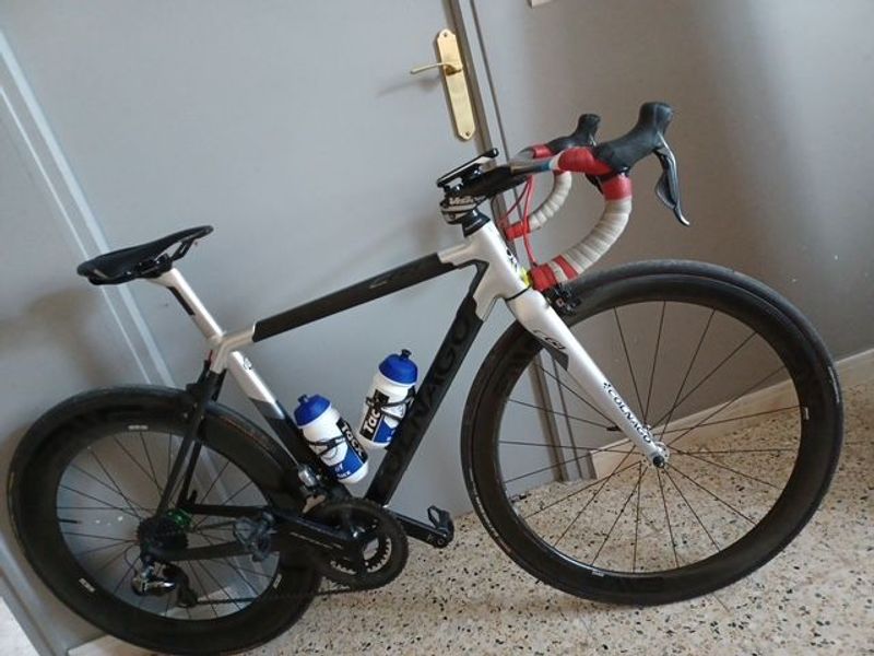 Colnago C64 Shimano Ultegra Di2 2019 Road & Gravel usato, Grigio chiaro — immagine 2 di 4