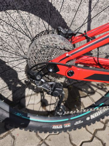 Scott Genius 750 2018 2018 Mountainbike d'occasion — image 7 sur 9