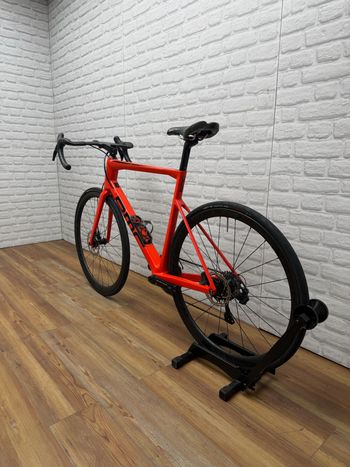 Used BMC Teammachine Shimano Ultegra Di2 2022 Road & Gravel, Red — image 6 of 6