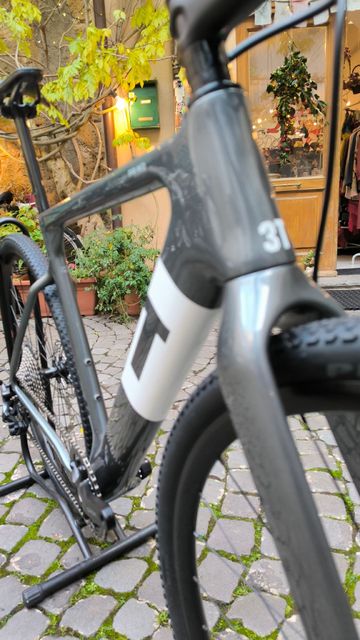 3t Primo 2025 Road & Gravel de segunda mano, Gris claro — imagen 2 de 6