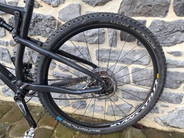 Gebrauchtes Merida NINETY-SIX XT 2019 2019 Mountainbike, Schwarz, 29 — Bild 7 von 8