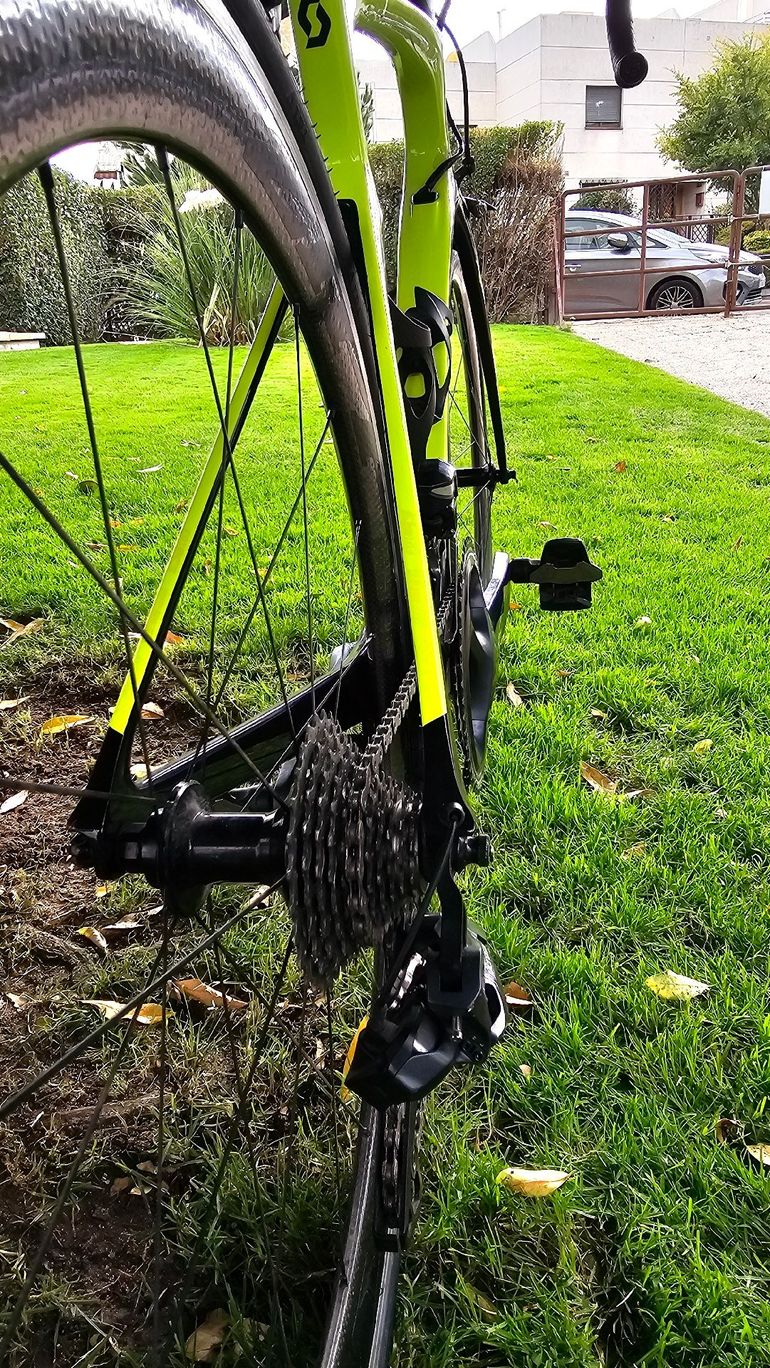 Used Scott Foil Shimano Ultegra Di2 2018 Road & Gravel, Nero — image 4 of 21