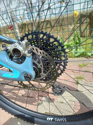 Used Pivot Mach 4 SRAM X01 Eagle 2023 Mountainbike, Blue, 29 — image 10 of 17