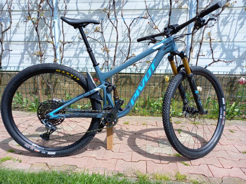 Tweedehands Pivot Mach 4 SRAM X01 Eagle 2023 MTB