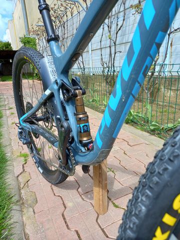 Used Pivot Mach 4 SRAM X01 Eagle 2023 Mountainbike, Blue, 29 — image 17 of 17