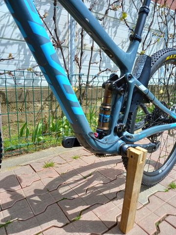 Used Pivot Mach 4 SRAM X01 Eagle 2023 Mountainbike, Blue, 29 — image 5 of 17