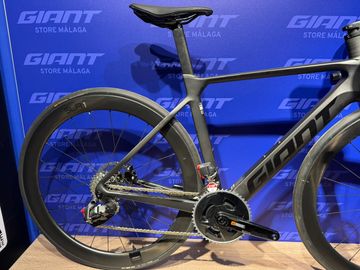 Brugt Giant Propel Advanced Pro 1 2024 2024 Road & Gravel — billede 2 af 5