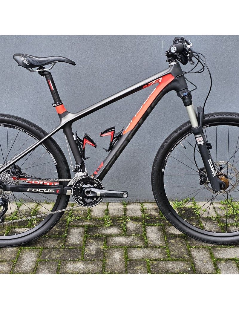 Used Focus Raven 2020 Mountainbike, Black — image 3 of 9