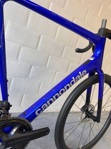 Cannondale SuperSix EVO 2 2024 2024 Road & Gravel usato, Blu — immagine 2 di 5