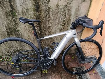 Gebrauchtes Cannondale Topstone Neo Carbon 4 2022 2022 Road & Gravel