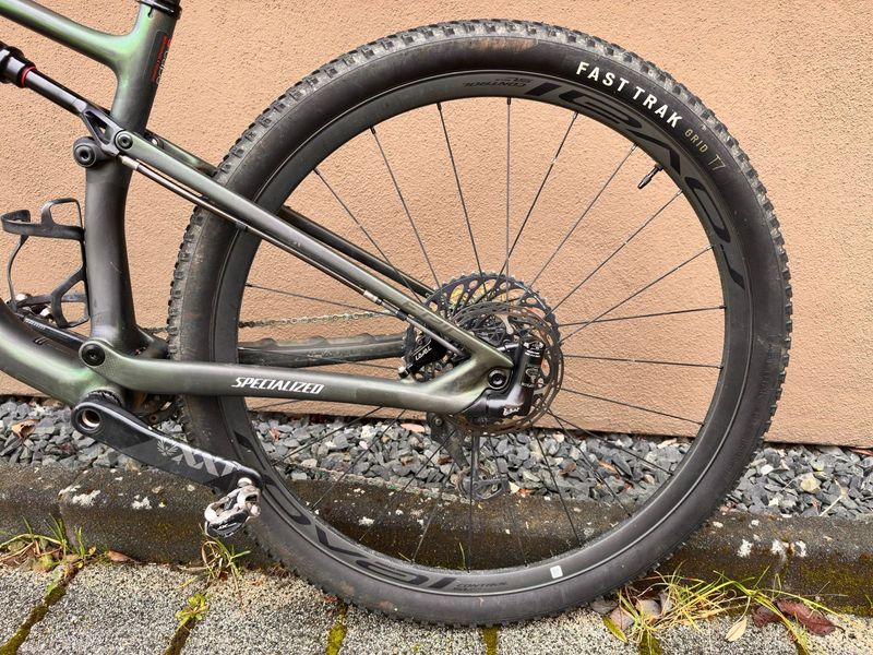 Gebrauchtes Specialized S-Works Epic 2021 2021 Mountainbike, Grün, 29 — Bild 8 von 9