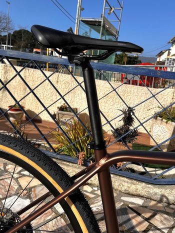 Used Orbea TERRA H40 2024 2024 Road & Gravel, Naranja — image 8 of 10