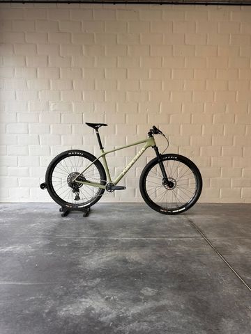 Cervélo ZHT-5 GX Eagle AXS 2023 2023 MTB usato