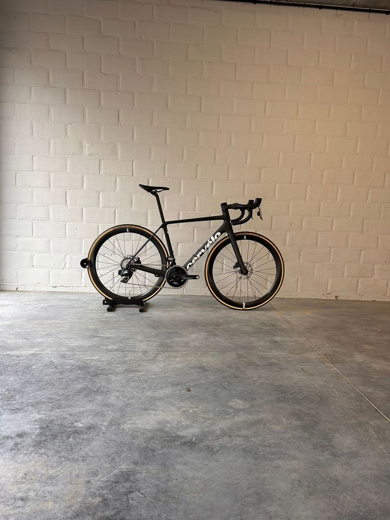 Brugt Cervélo R5 Force eTap AXS 2023 2023 Road & Gravel — billede 2 af 5