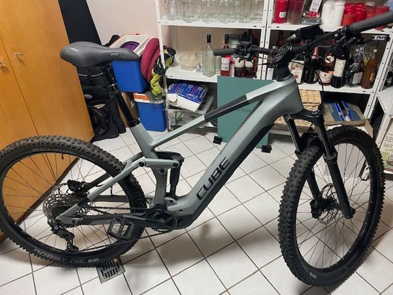 Used CUBE STEREO HYBRID 140 HPC, PRO 750 2023 2023 MTB