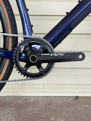 Used BMC URS TWO 2023 2023 Road & Gravel, Blue — image 4 of 23