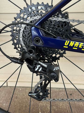 Used BMC URS TWO 2023 2023 Road & Gravel, Blue — image 10 of 23