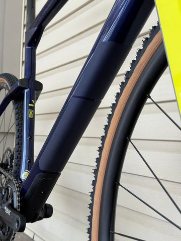 Used BMC URS TWO 2023 2023 Road & Gravel, Blue — image 14 of 23