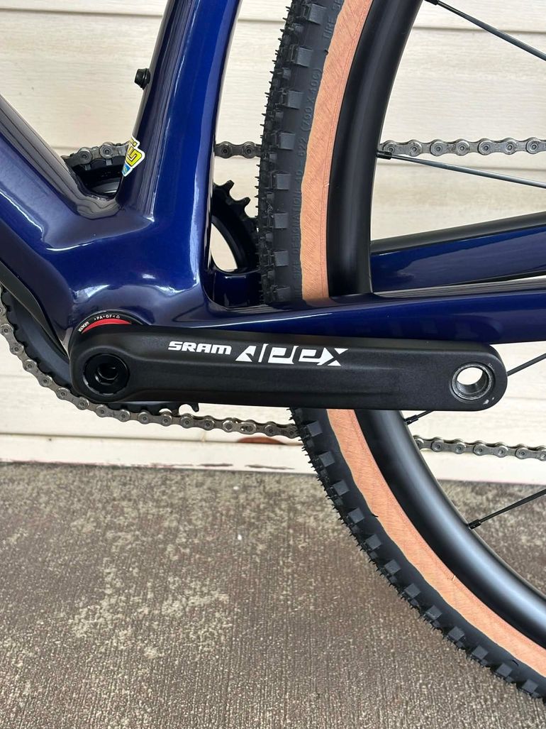 Used BMC URS TWO 2023 2023 Road & Gravel, Blue — image 5 of 20